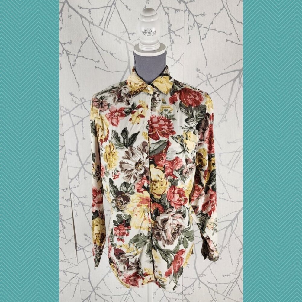 Club Drive VTG Floral Printed Button Front Shirt